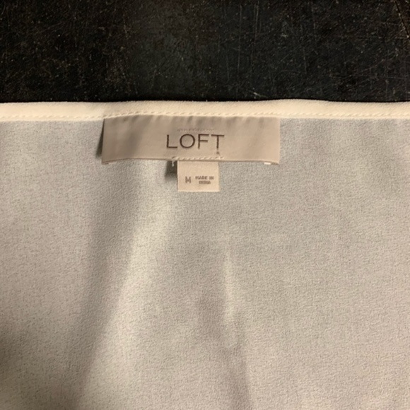 Loft Medium Sheer Tank Top Blouse - Picture 2 of 2